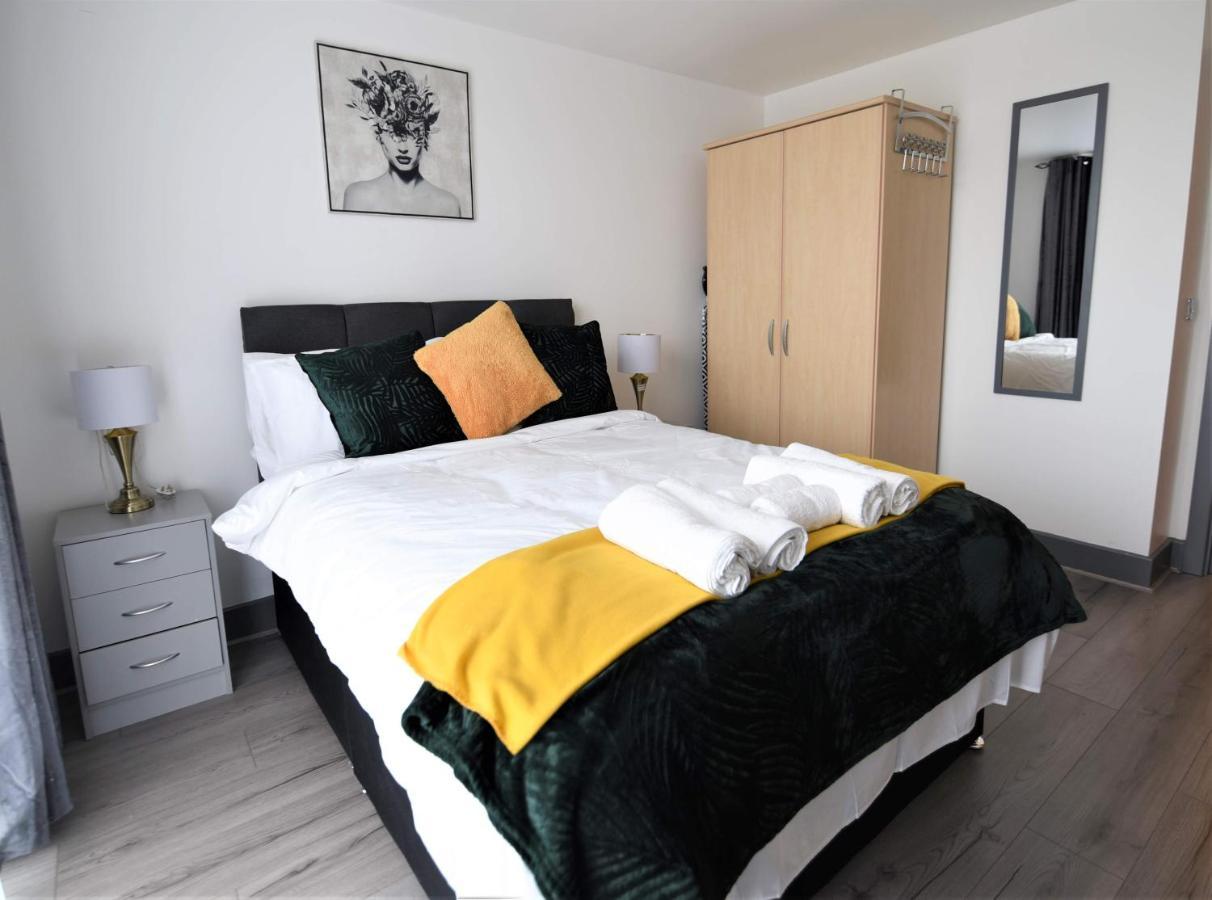 Stunning, 1-Bedroom Cosy Apartment In The Centre Of Бирмингем Экстерьер фото